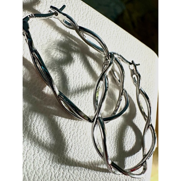 Jewelry - Sterling Silver 925 Twisted Oval Hoop Earrings, Butterfly Closure